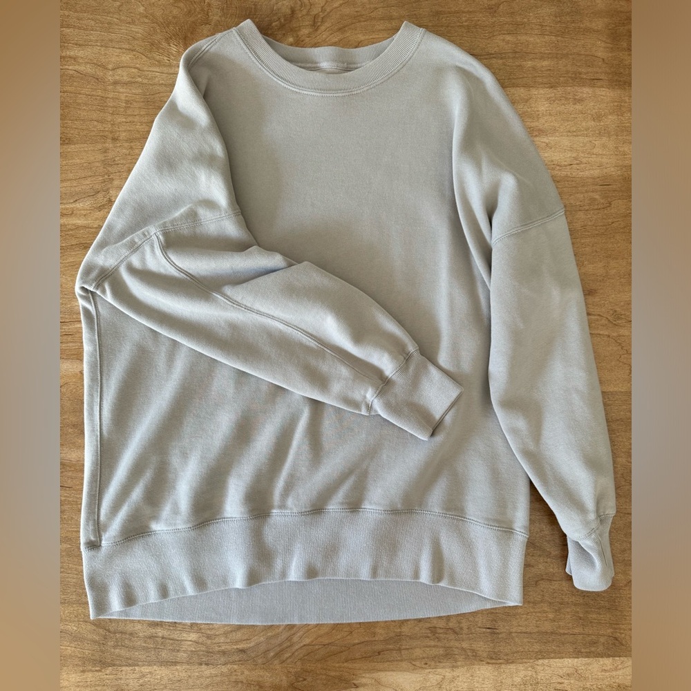 Abercrombie crewneck